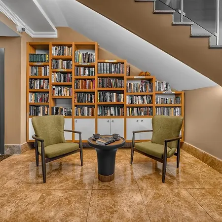 公寓式酒店 耶尼亚俊公寓式酒店 4*