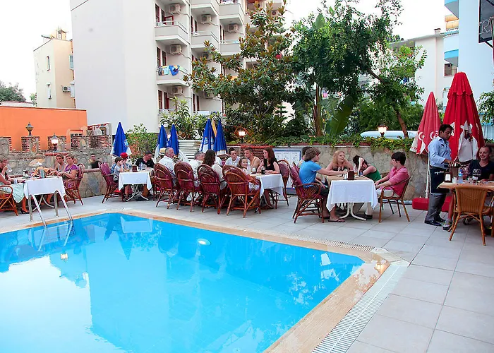 耶尼亚俊公寓式酒店